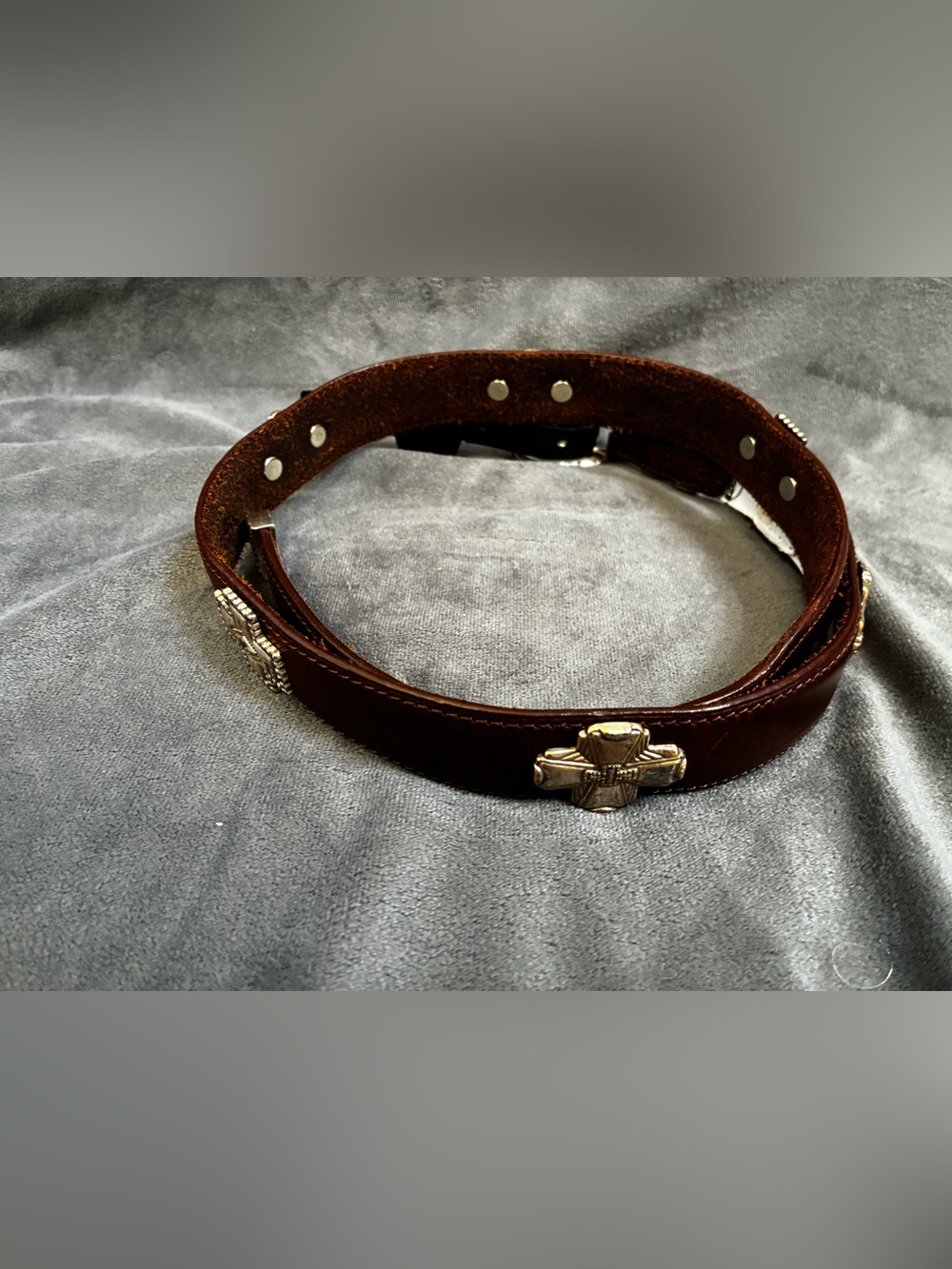 Women’s Fossil Brown Leather Belt with Antique Brass Buckle - Picture 10 of 14